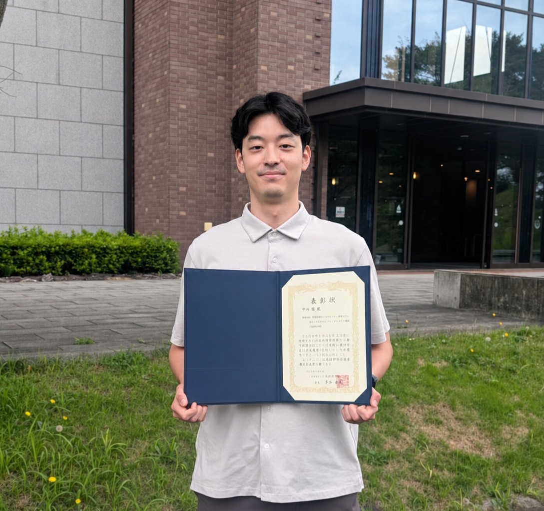 生命医科学研究科 医工学・医情報学専攻　中川脩さんが、日本材料学会優秀講演発表賞を受賞しました。 (140633)